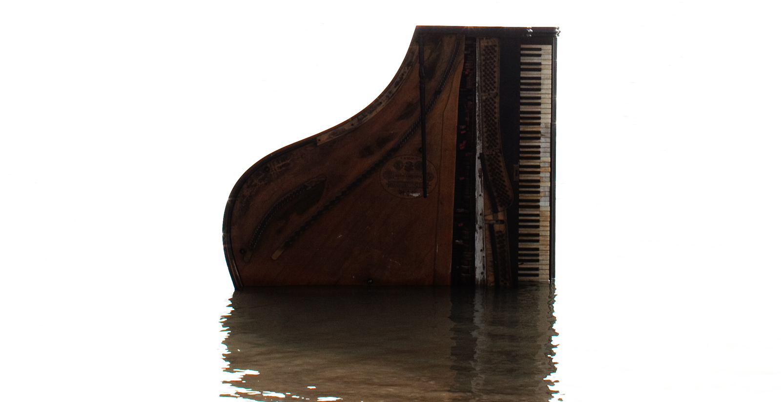 Trio Clavis Piano in Water